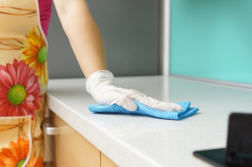 Carpet cleaning team preparing a transparent price quote for a Cambridge Heath home