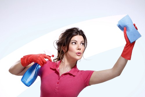 Cambridge Heath carpet cleaners following safe working practices